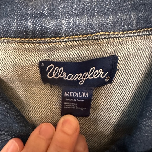 Wrangler Woman’s Jean Jacket M - Picture 4 of 6